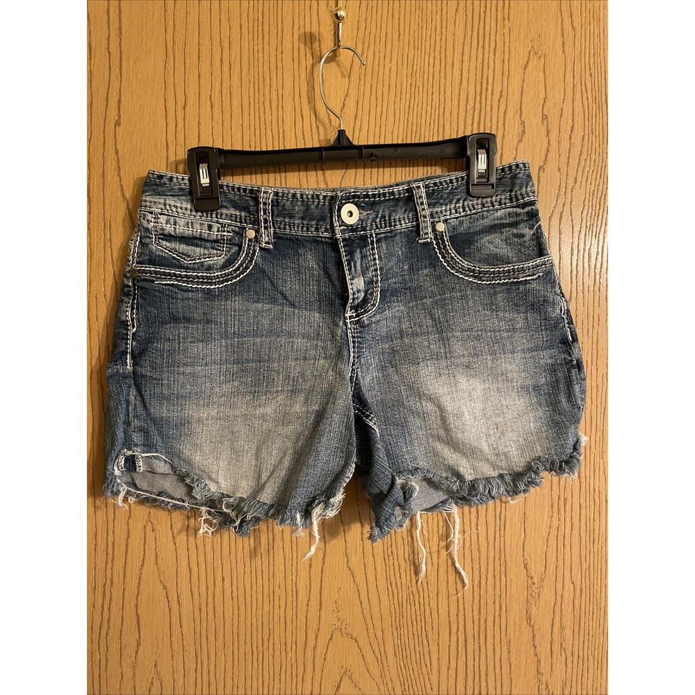 Women's Maurices Shorts Cut-Off White‎ Stitching Size 5/6